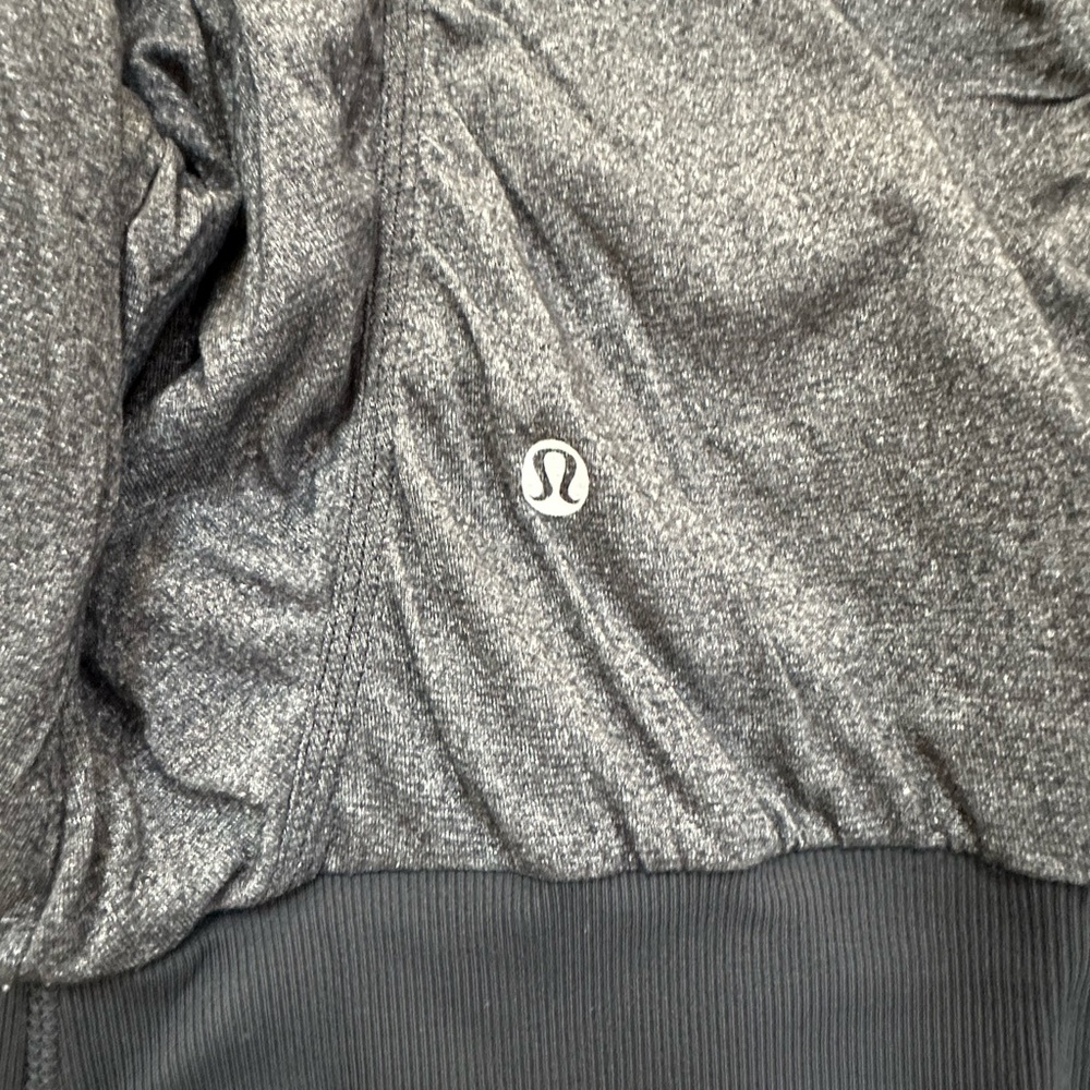 Lululemon Womens Reversible Dance Studio Jacket Size 4 - Picture 6 of 9